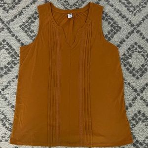 Old Navy Sleeveless Tank